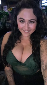 Esile from Queensland,Australia